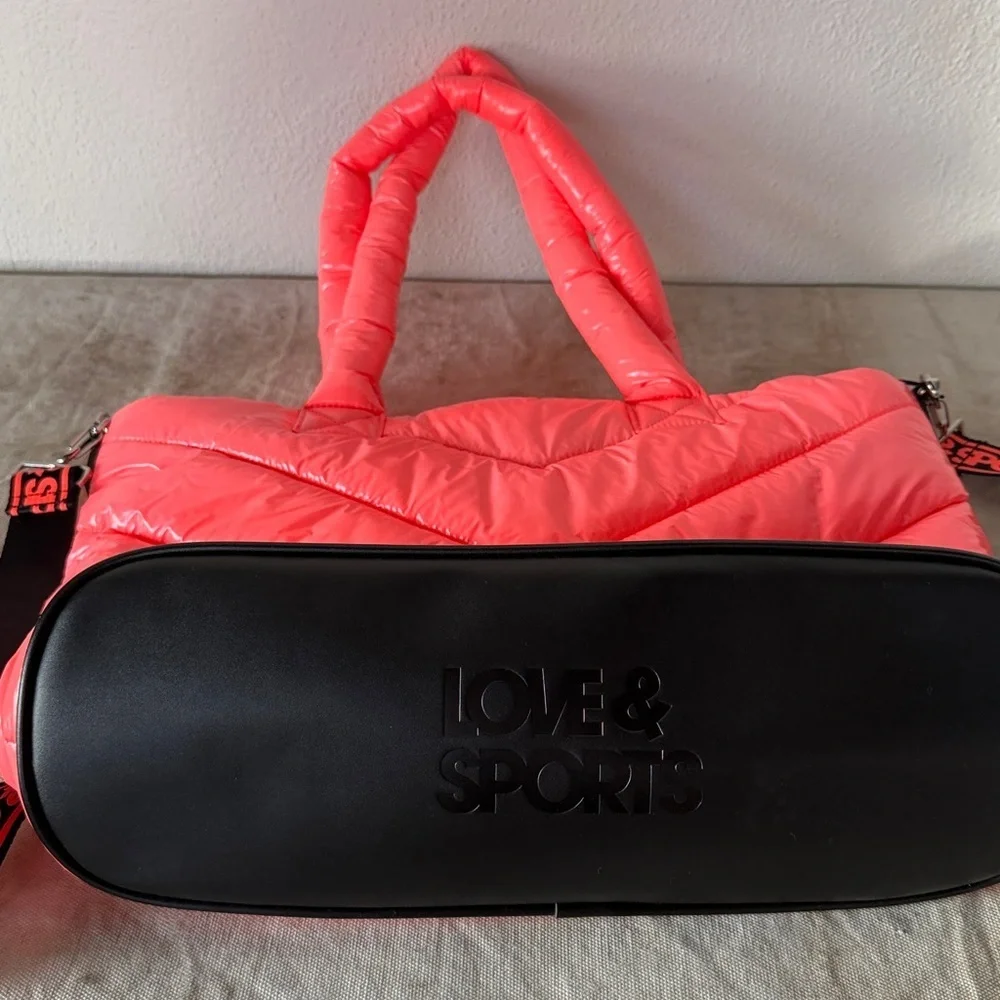 NWOT Love & Sports Womens Olivia Large Tote Bag - Picture 2 of 4